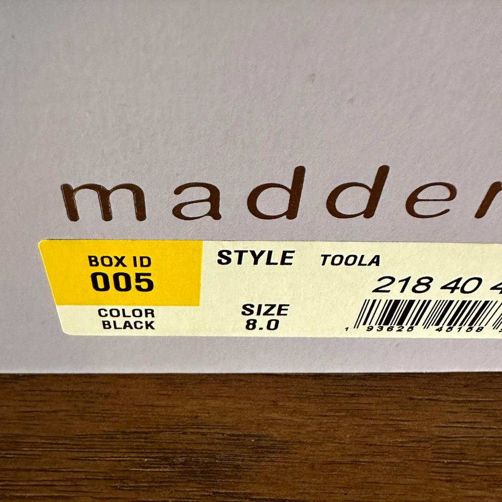 Madden Girl Strappy Black Wedges Size 8 Style Toola - Picture 4 of 5